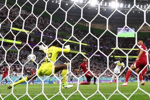 Trở thành đội chủ nhà tệ nhất lịch sử World Cup, HLV tuyển Qatar vẫn tuyên bố hùng hồn