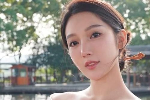 Góc khuất đáng sợ của showbiz Trung Quốc