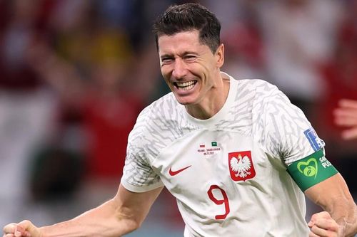 Lewandowski giúp Ba Lan hạ Saudi Arabia