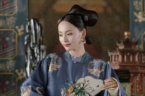 Hôn nhân không như ý của 'mỹ nhân đẹp nhất Diên Hi công lược'