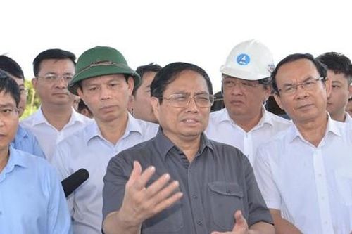Thủ tướng thị sát nhiều công trình trọng điểm ở TPHCM