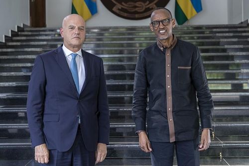 Sau TotalEnergies, tới lượt Eni ký thỏa thuận hợp tác năng lượng với Rwanda