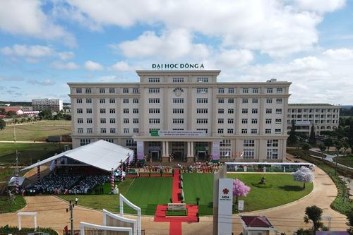 Công bố quyết định thành lập phân hiệu Trường đại học Đông Á tại Đắk Lắk