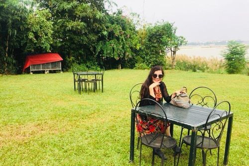 Thương nhớ sông Hồng...