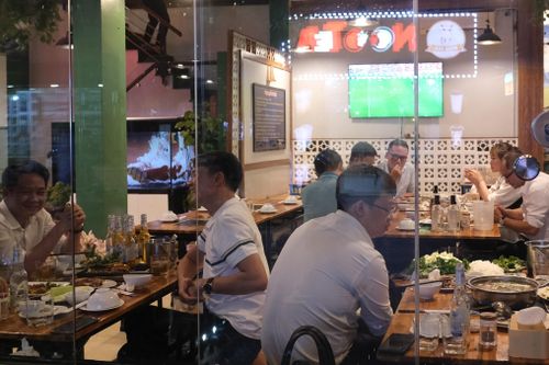 Các quán ăn cần tẩy chay TikToker bẩn