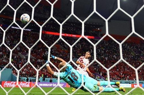 Canada bị loại sau trận thua đậm Croatia