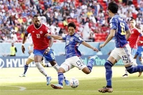 Số phận chênh vênh của các đội bóng châu Á 'tạo địa chấn' ở vòng bảng World Cup 2022