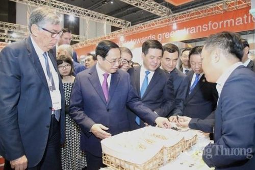 Khai mạc Diễn đàn và Triển lãm kinh tế Xanh – GEFE 2022
