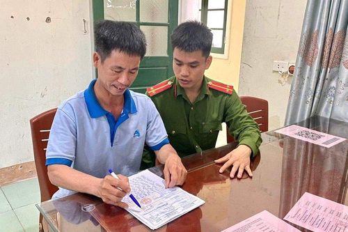 Vượt hơn 1.000km để trả tiền lại cho người chuyển nhầm