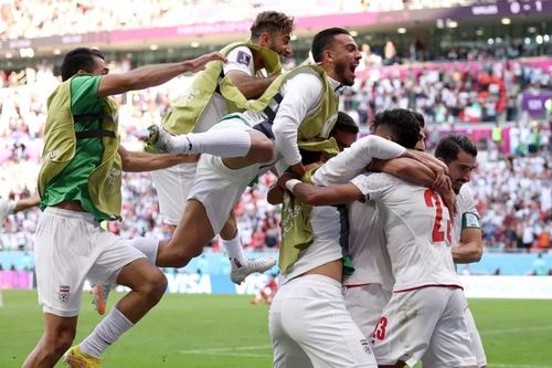 Trận Mỹ - Iran World Cup 2022: Có mang theo căng thẳng chính trị vào sân cỏ?