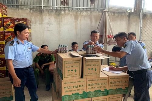 Cần Thơ: Phạt 70 triệu đồng cửa hàng bán hàng giả