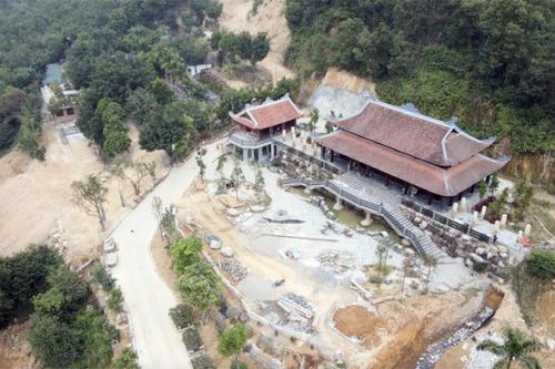 Phá rừng làm 'biệt phủ' ở Thung Mây (bài 1)