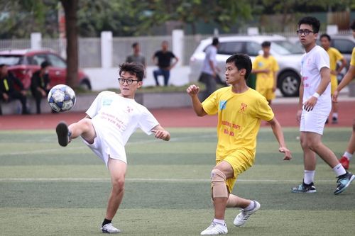 Nhiều đội bóng chiếm lợi thế sau loạt trận chiều 30-11