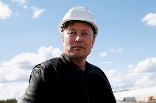 Công ty của Elon Musk 'quay xe'