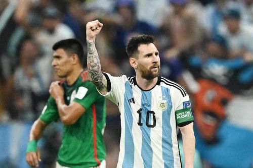 Ba Lan lập kế hoạch khóa chặt Messi