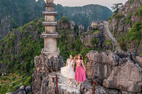 Địa điểm check-in Ninh Bình: Cắm trại sang chảnh, khám phá điểm đến cổ kính