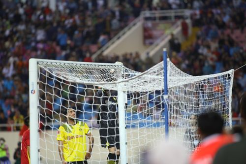 Sự cố hy hữu ở trận giao hữu giữa tuyển Việt Nam với Borussia Dortmund
