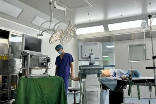 Mẹ bầu nhập viện cấp cứu vì thai 19 tuần mà tử cung đã mở gần hết, thai nhi chui ra tận cửa âm đạo