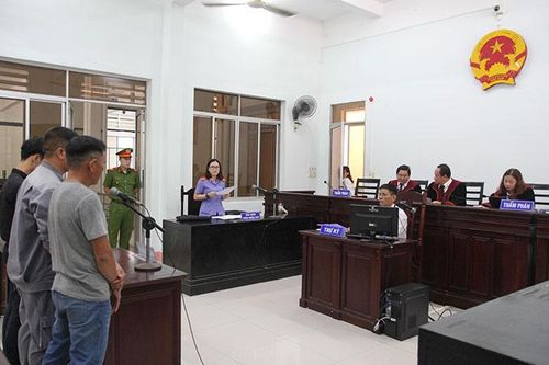 Bắt, giữ người vì nghi… chuẩn bị trộm cắp!