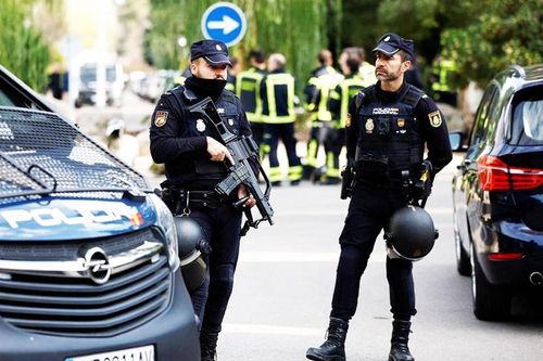 Bom thư phát nổ tại Đại sứ quán Ukraine ở Madrid, một người bị thương