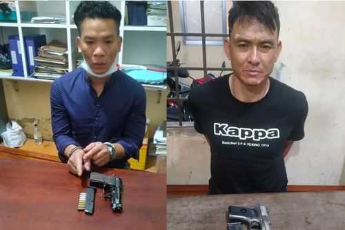 Bắt quả tang 2 đối tượng mang súng ngắn đầy băng đạn đi đòi nợ thuê