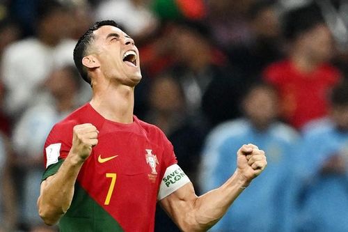 Cristiano Ronaldo hưởng lương 200 triệu euro/năm khi gia nhập Câu lạc bộ Al Nassr