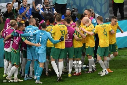 World Cup 2022: Úc hạ Đan Mạch để vào vòng 1/8