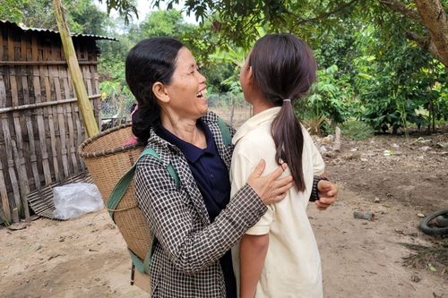 Mong ước chốn nương thân của người đàn bà nghèo và đứa trẻ bị bỏ rơi