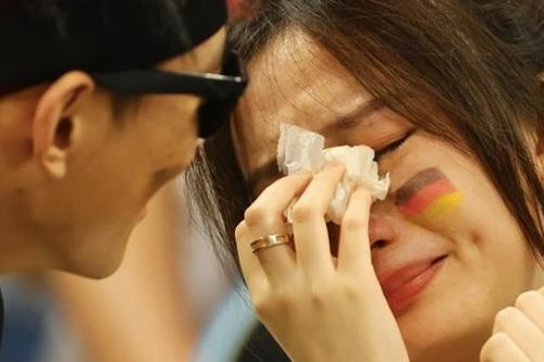 World Cup 2022: Cầu thủ và CĐV bật khóc khi 'cỗ xe tăng' Đức bị loại