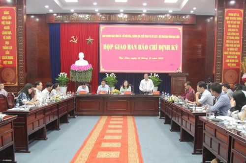 Đình chỉ sinh hoạt Đảng đối với Phó Chánh án TAND tỉnh Bạc Liêu nhận hối lộ