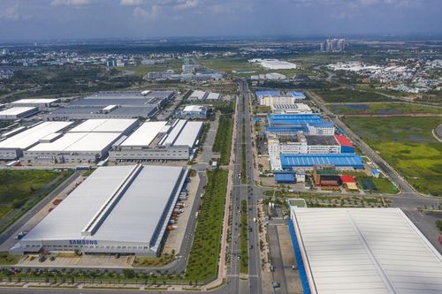 Ngân hàng rào rào đấu giá bất động sản, ô tô để thu hồi nợ