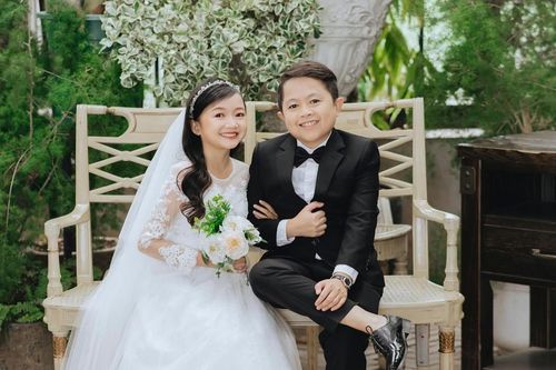 Đám cưới đặc biệt của 'cặp đôi tí hon' ở xứ Nghệ