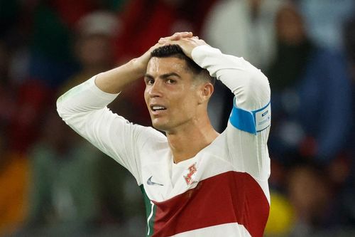 Ronaldo nổi nóng với cầu thủ Hàn Quốc