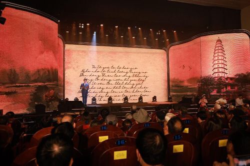 Vĩnh Phúc: Đêm nghệ thuật Nguyễn Đình Đá - Sống để yêu thương