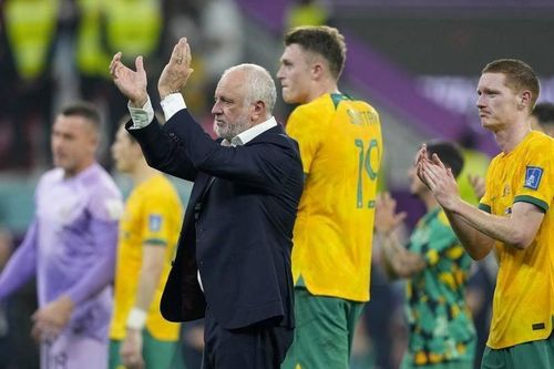 HLV tuyển Australia bỏ ngỏ khả năng chia tay ngay sau World Cup