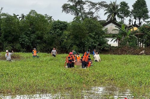 Tìm thấy thi thể 2 cậu cháu bị lũ cuốn ở TT-Huế