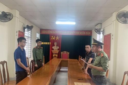 Phê chuẩn khởi tố các bị can tổ chức cho người khác trốn đi Mỹ trái phép