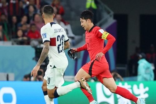 Sự dũng cảm của Son Heung-min: Tháo mặt nạ giúp Hàn Quốc trở thành niềm tự hào châu Á