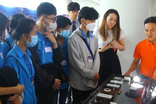 Tập đoàn FPT giới thiệu hệ sinh thái với chủ đề 'Công nghệ kiến tạo hạnh phúc'