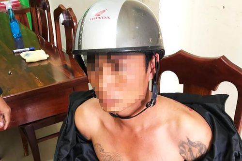 Bắt kẻ xâm hại bé gái trong sân chùa