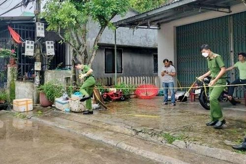 Thanh niên đâm cụ ông tử vong rồi đi đầu thú