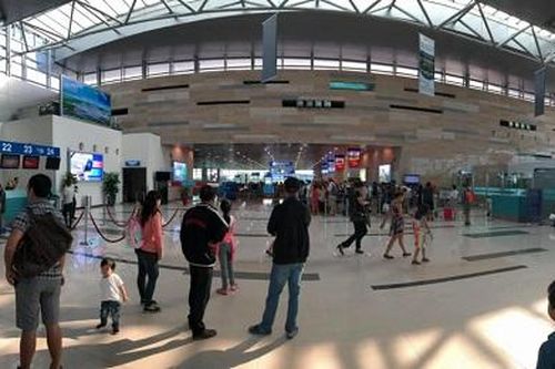 'Cầm nhầm' đồng hồ của người khác tại sân bay Đà Nẵng, bị phát hiện tại sân bay Cần Thơ