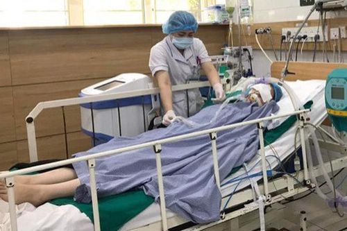 Người phụ nữ nhập viện cấp cứu sau khi ăn bỏng ngô chứa ma túy