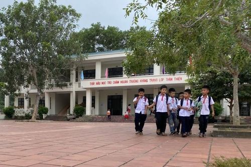 Thiếu giáo viên ở Quảng Ninh: Đảo Cô Tô chỉ có 3 người dạy mầm non và tiểu học