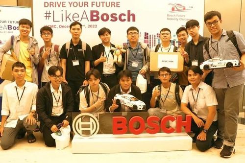 7 đội trường ĐH Bách khoa (ĐHQG TP. HCM) tranh tài tại sân chơi 'Bosch Future Mobility Challenge'