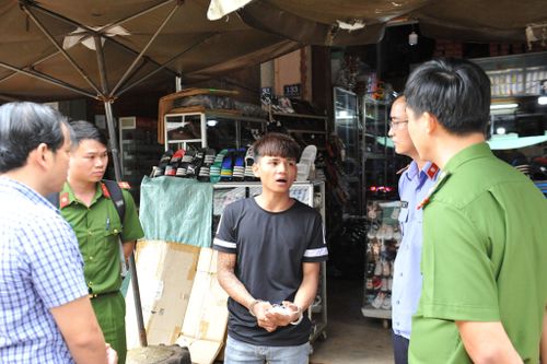Mâu thuẫn tại quán cháo vịt, một thanh niên thương vong