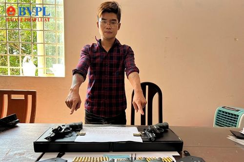 Lên mạng mua đồ về chế tạo súng Rulo
