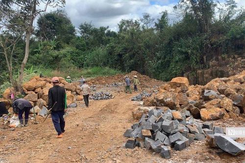 Gia Lai: Kiểm tra công trường đá lậu huyện Ia Grai