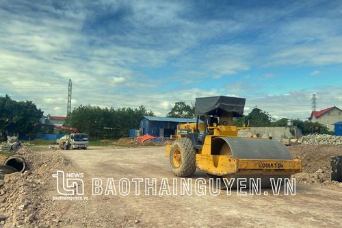 Giải phóng mặt bằng các dự án: Tái định cư khó 'đi trước'