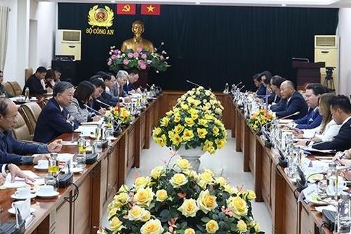 Mở rộng hợp tác kinh tế - thương mại, quốc phòng – an ninh giữa hai nước Việt Nam - Hoa Kỳ